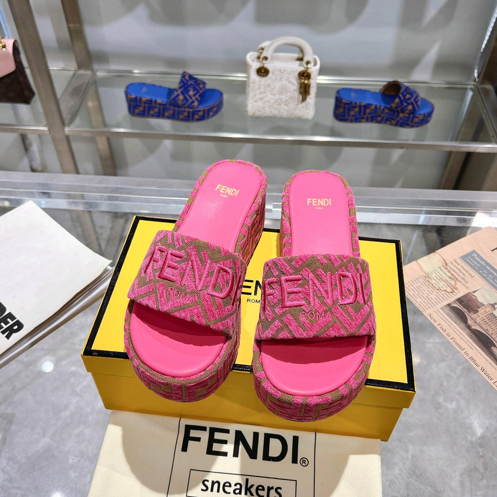 Fendi Slipper-34